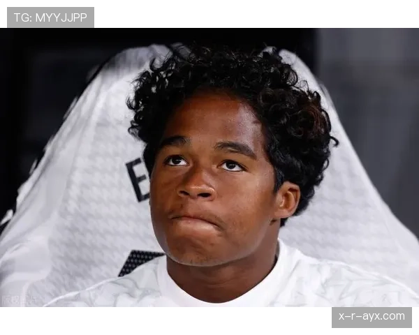 恩德里克闪耀赛场，职业生涯高光时刻引爆球迷热议