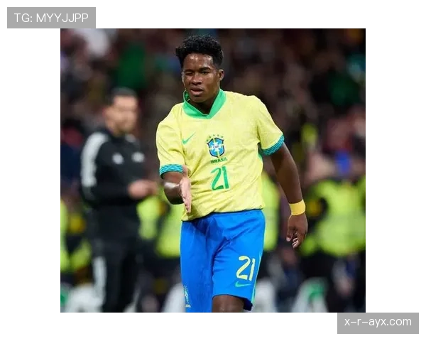 从恩德里克到小罗：巴西足球新星闪耀赛场引关注